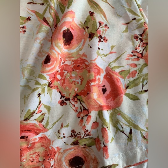 LuLaRoe Floral Short-Sleeve Swing Dress in Coral on Cream - Picture 7 of 16